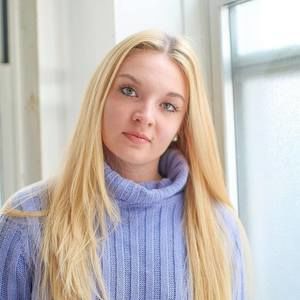 Meet your Posher, Melanie